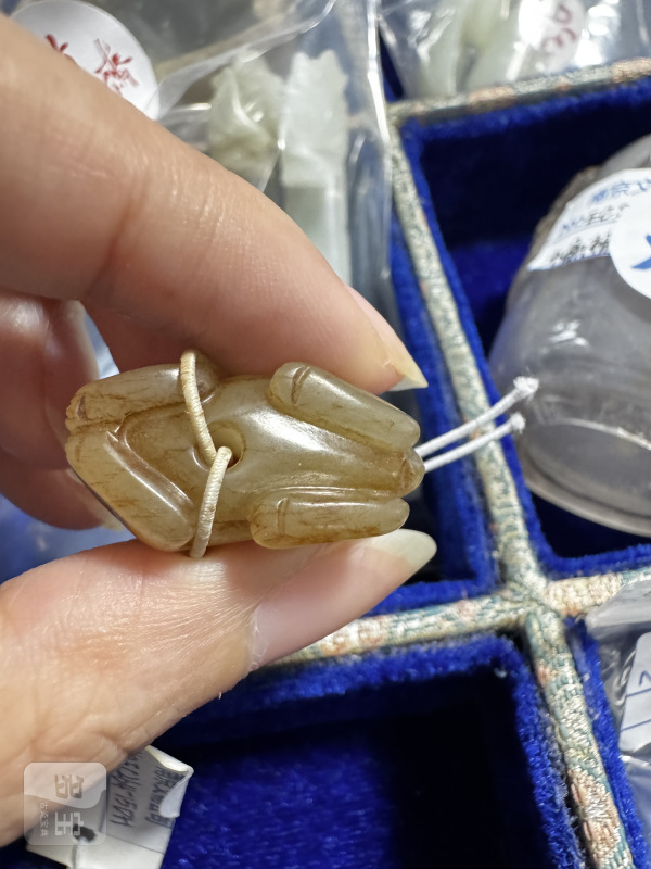 明 玉兽、玉琮式勒 - 图12
